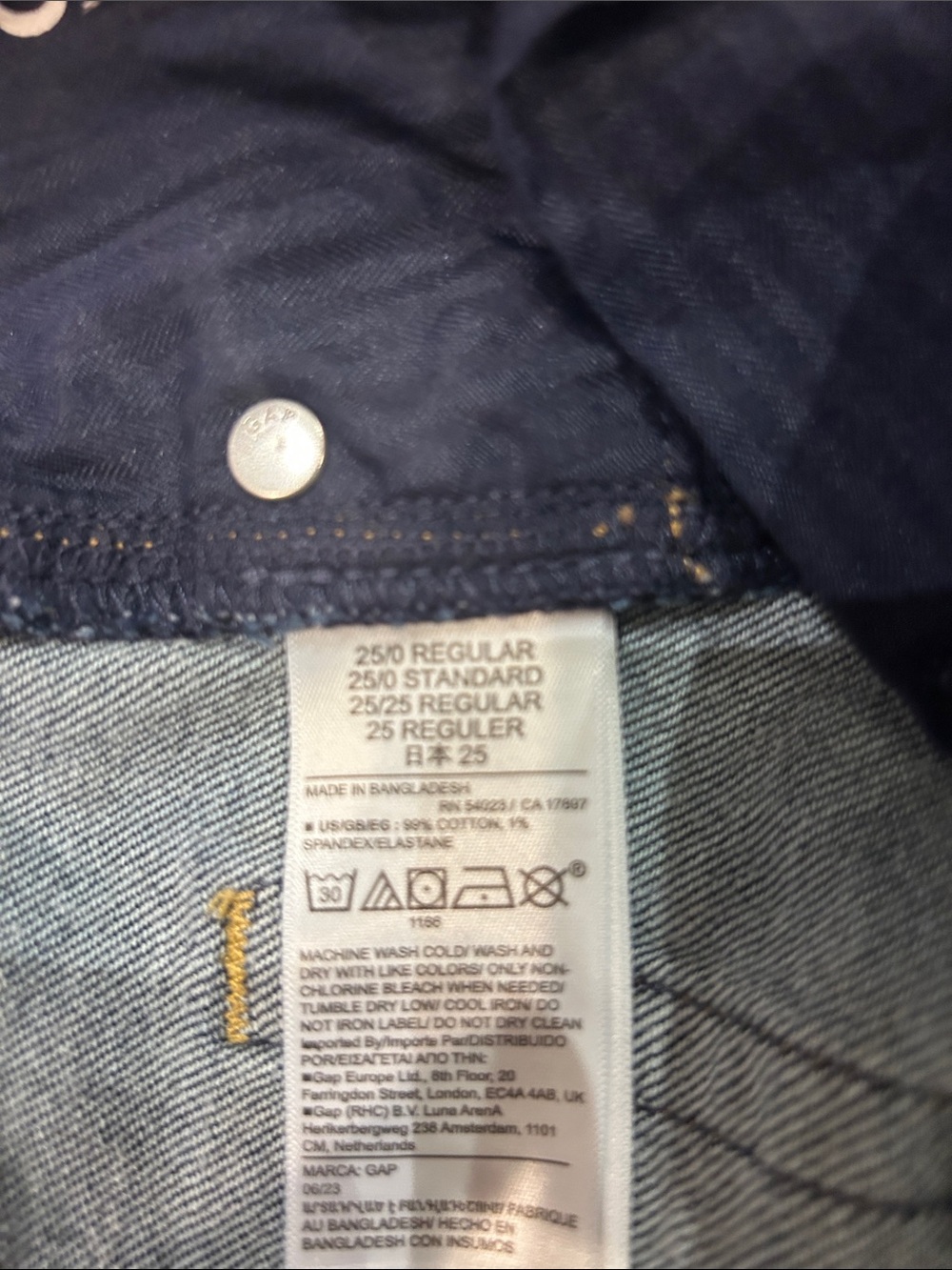 GAP '90s Loose High Rise Jeans Dark Wash Indigo Size 25 / 0 Regular Like New - Picture 6 of 6